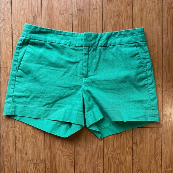 Banana Republic Pants - Banana Republic Vibrant Green Women's Shorts